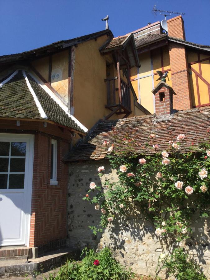 Bed and Breakfast Les Papouz Gommecourt Exterior foto